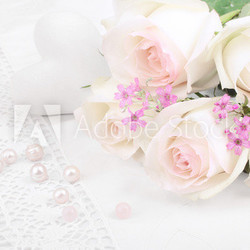 White roses with perls
