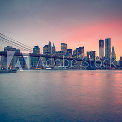 Brooklyn bridge and Manhattan at dusk