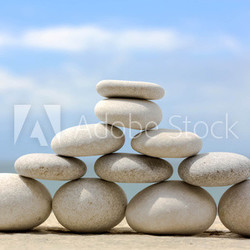 White Stonepyramid