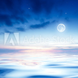 Nachthimmel mit dem Mond