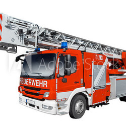 rotes Feuerwehr Auto isoliert