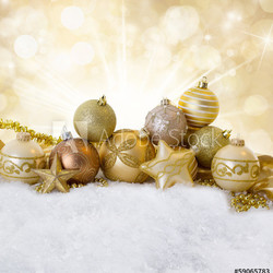 Goldene Weihnachtskugel