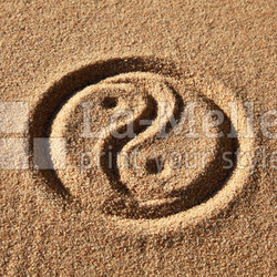 Yin & Yang in Sand