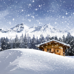Verschneite Schihütte