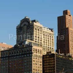 building in manhattan,new york
