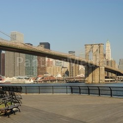 brooklyn bridge in new york