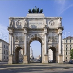 siegestor in munich