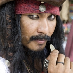 jack sparrow,pirates of the caribbean