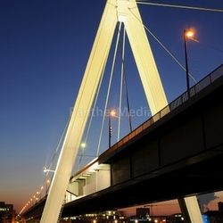 pylon bridge