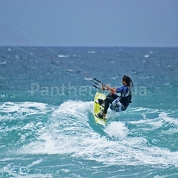 kite surfing