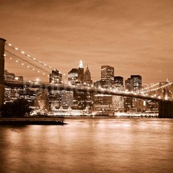 brooklyn bridge at night