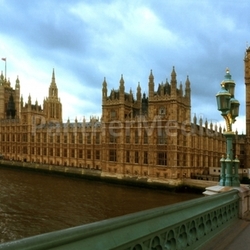 houses of parliament and big ben